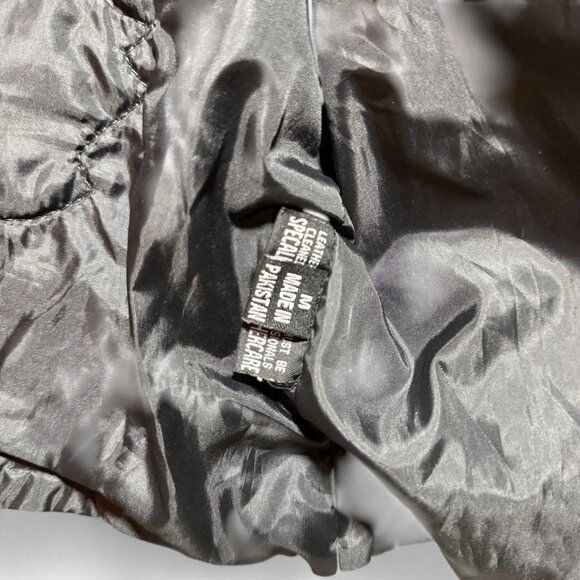 Daniel Smart Womens Leather Biker Vest XS With Patches Black - Picture 10 of 10